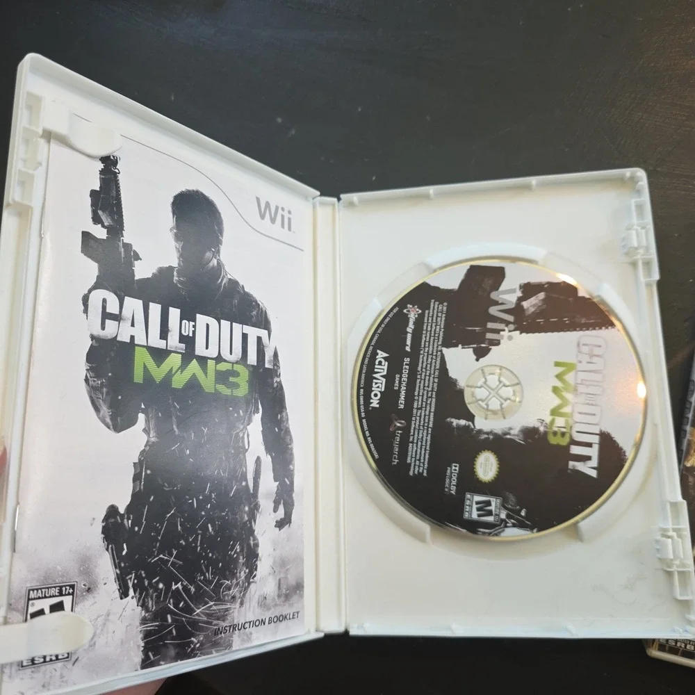 Call of Duty MW3 & Call of Duty‎ 3 Nintendo Wii Game Bundle CIB Activision FPS